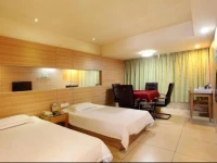 Yunqi Hotel 
