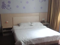 Xun Dong Express Hotel 