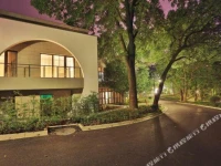 Eastern Cloud Hotel 