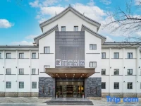 Meidiya Hujing Hotel 