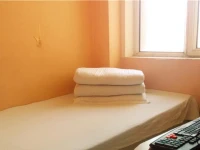 Caoyuan Hostel 