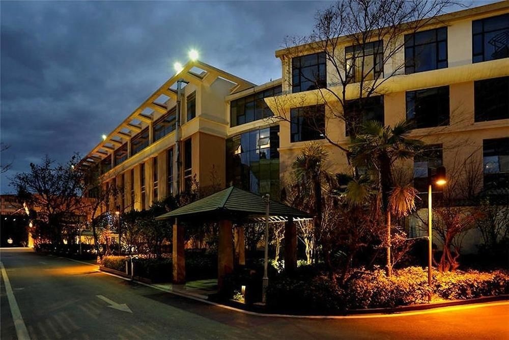 Herton Garden Hotel 