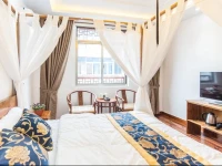 He Tang Yue Se Boutique Hostel 