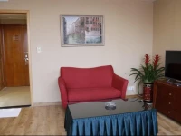 Linyi Huidong Business Hotel 