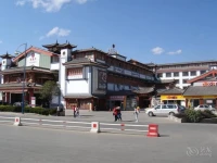 Lijiang Dian Jun Wang Hotel 