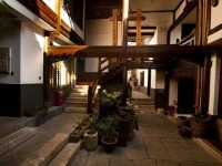 Courier Inn Lijiang 