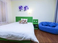 Lijiang Flower Theme Hostel 