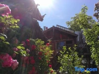 Lijiang Qinglu Courtyard Hotel 