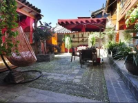 Lijiang Waterfront Inn 