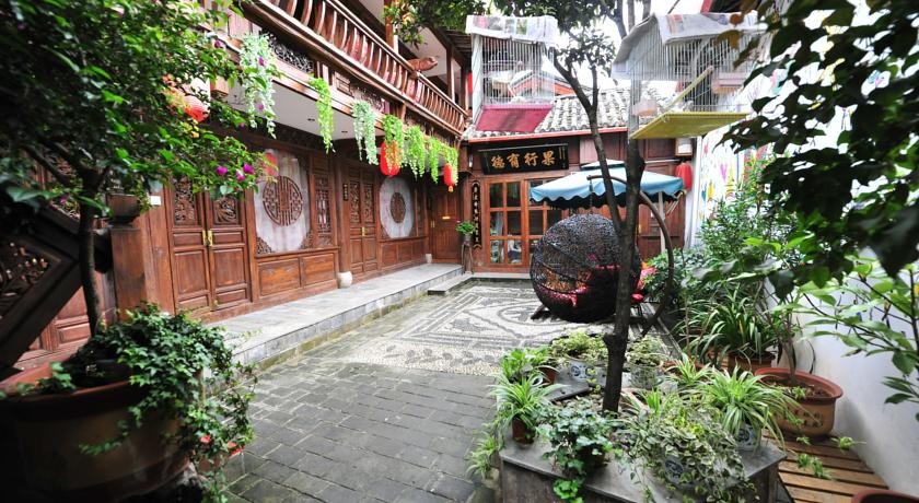Qianyuanju Hostel ( Sunshine Section) 