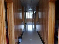 Hongxin Business Hotel 