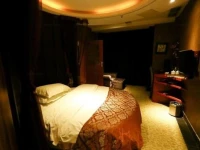 Mianyang Mingquan Holiday Hotel 
