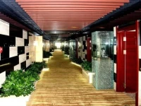 Hawaii International Hotel 