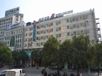 Jinjiang Inn Nanchang Bayi Square Yongshu Road 2*