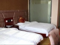 Four Season Hotel 