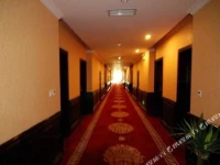 Yalong River Hotel 