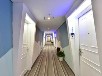 Super 8 Hotel Ningbo Zhaohui 