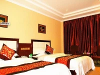 Linzhi Huarui Hotel 