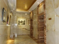 A.C. Art Museum Hotel 