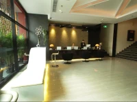 Beijing Red Hotel 