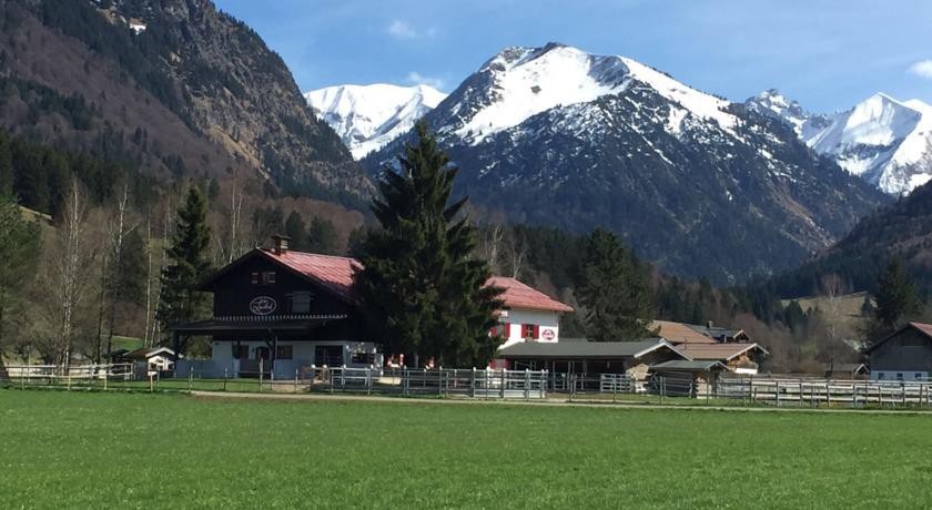 Der Landhof 