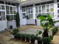 Whitescape Homestay 
