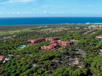 Vivamarinha Hotel and Suites