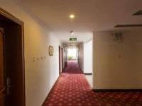 Qujing Desheng Hotel 