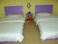 Danxia International Youth Hostel 