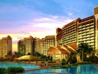 Pullman Oceanview Sanya Bay Resort & Spa 5*