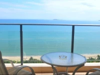 Sanya Beach Yard Apartment 