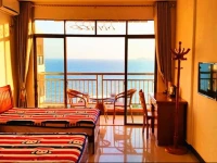 Napianhai Holiday Hostel 