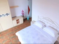 Sanya Lanhaikui Seaview Holiday Apartment (Gold Fenghuang) 