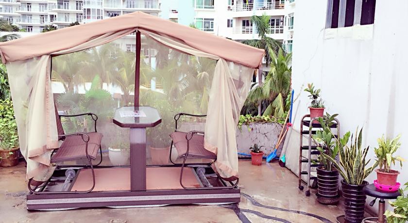 Seaview International Hostel 