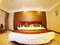 Peace International Hotel 