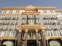 La Garfield Hotel 