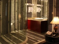 Manhattan Jinling Hotel 
