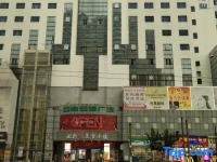7Days Inn Shanghai Changshou Road Metro Station Yaxin Life Square 
