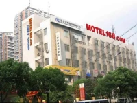 Motel Shanghai Pudong Lianyang New International Expo Centre 