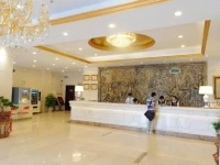 Vienna Hotel Shanwei Chengqu Xingye Road 