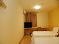 7Days Inn Shenzhen Dongmen Buxingjie Second Branch 