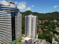 Ming Wah Apartments 