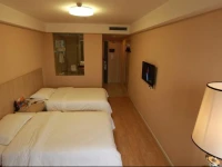 Huaren Hostel 
