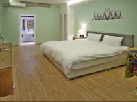 Lingtong Holiday Hotel 