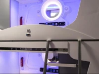 Romantic Xiamen Capsule hostel 