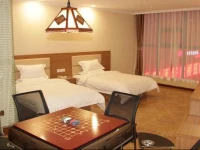 Longyao Hotel 
