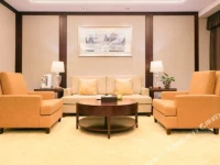 Star International Hotel 