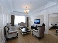 Taiyuan Xindongfang Hotel 