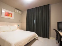 7Days Inn Taiyuan Jiannan Bus Station 
