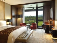 Crowne Plaza Xuzhou Dalong Lake 5*